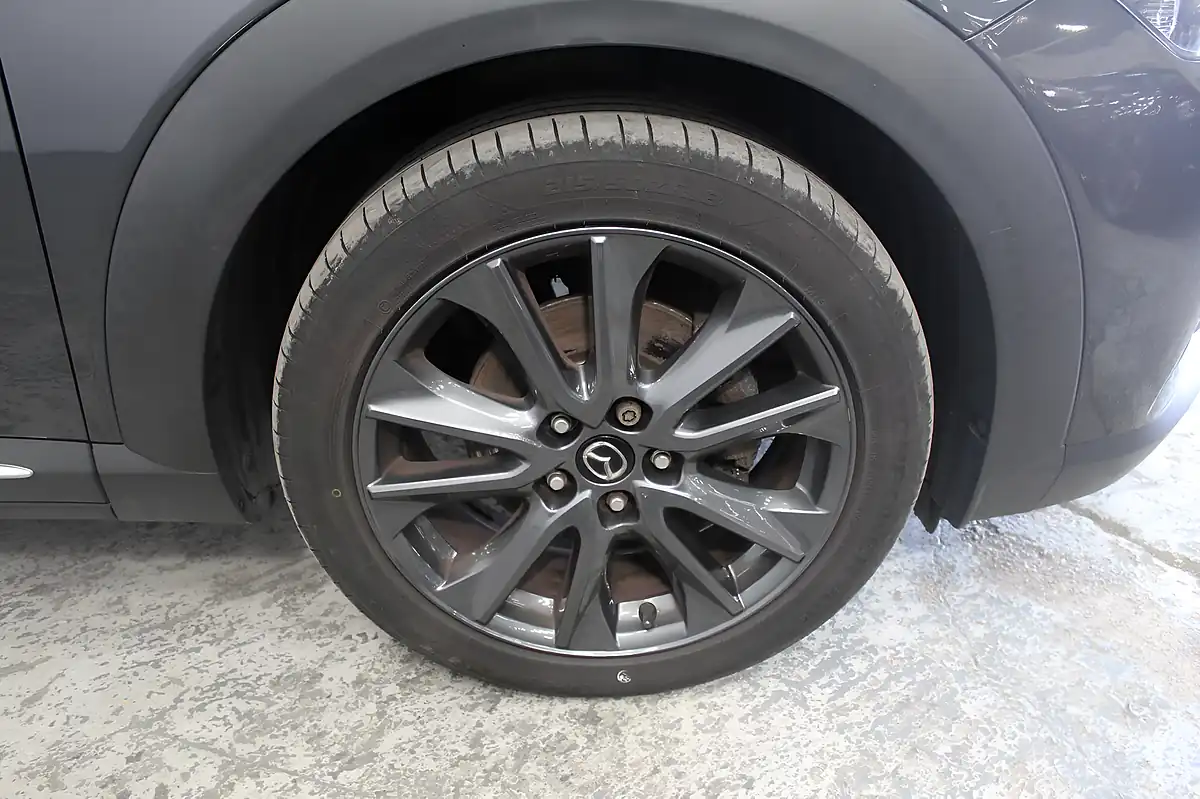 Used 2016 Mazda CX-3 Sport Nav Grey - Interior and Exterior details 19