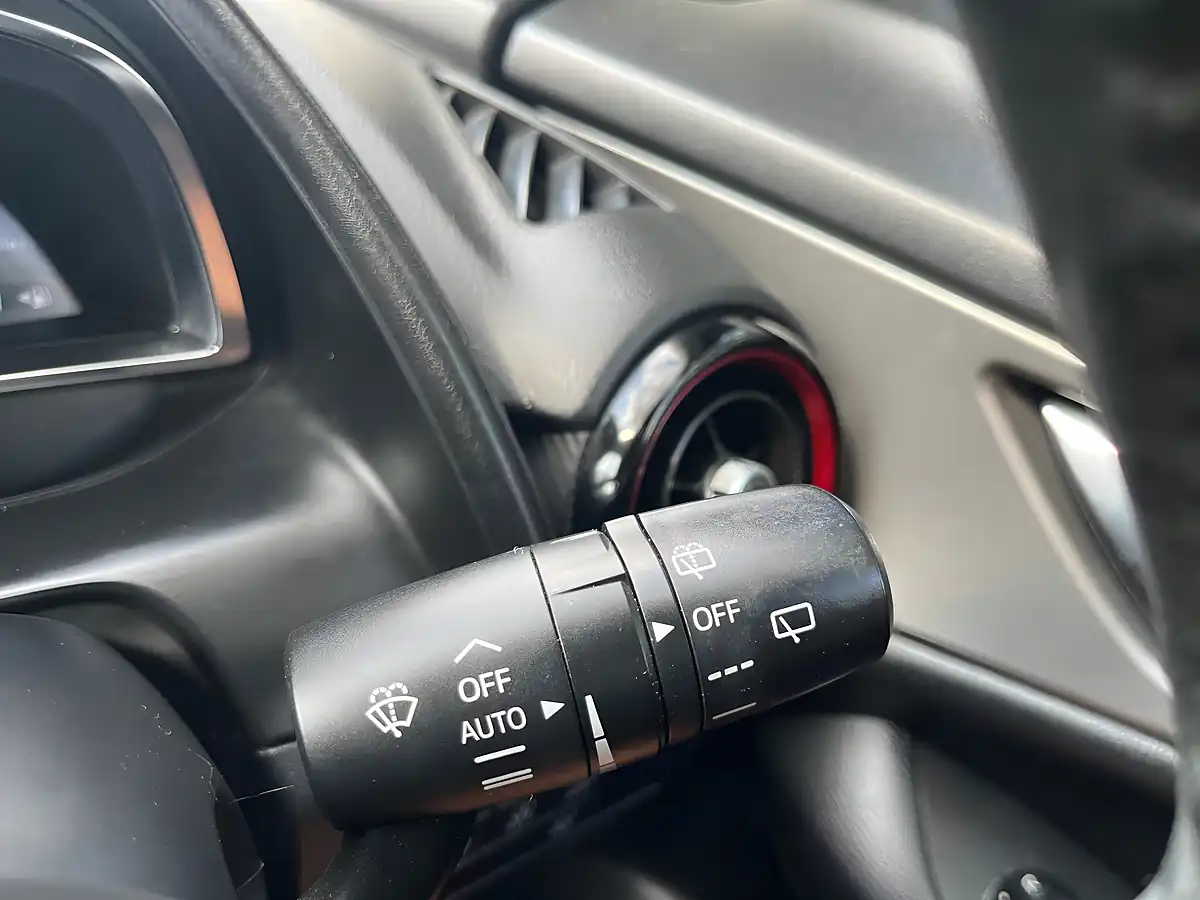 Used 2016 Mazda CX-3 Sport Nav Grey - Interior and Exterior details 20