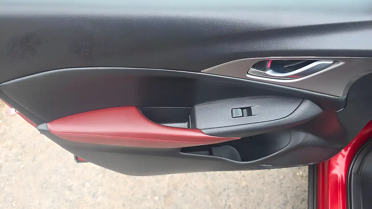 Used 2016 Mazda CX-3 Sport Nav - Interior and Exterior details 18