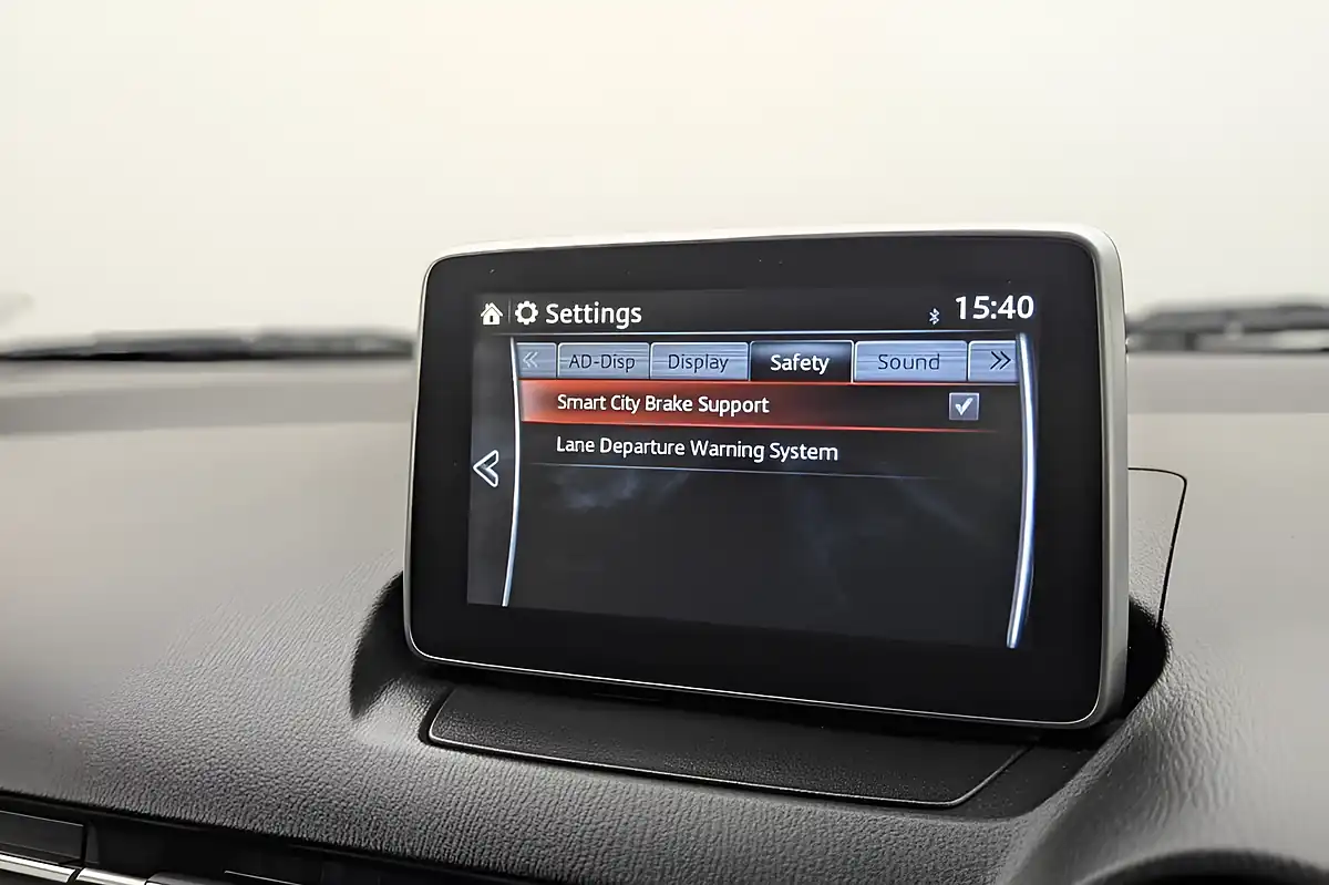 Used 2016 Mazda CX-3 Sport Nav Silver - Interior and Exterior details 15