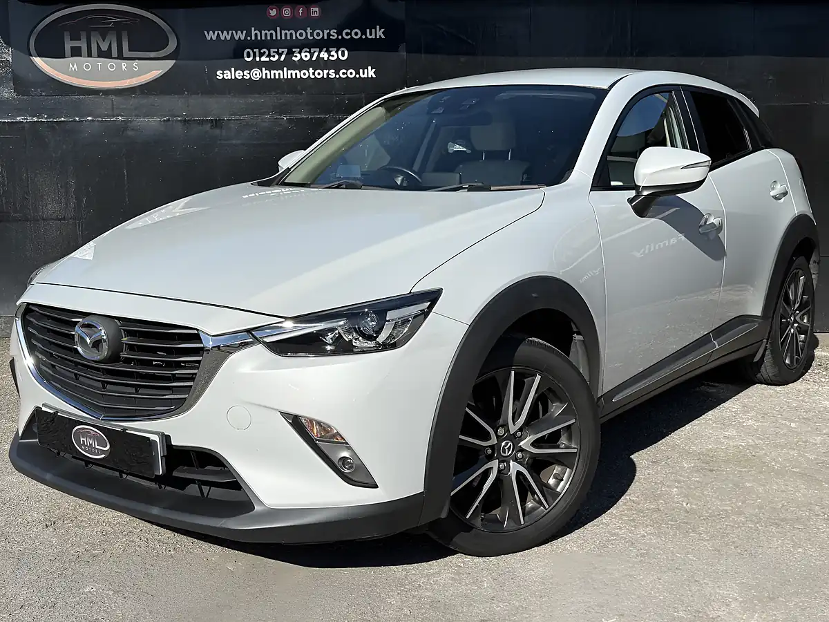 Used 2016 Mazda CX-3 Sport Nav Silver - Front View