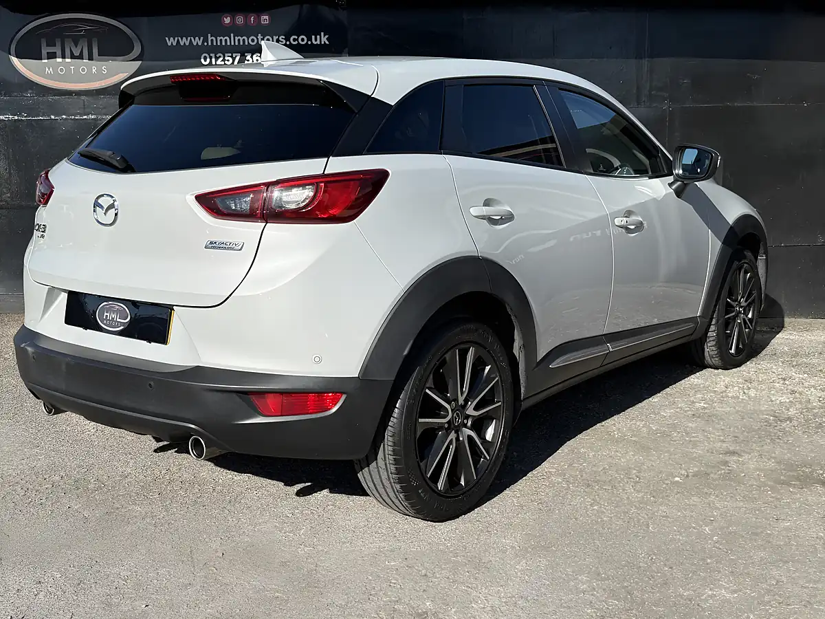 Used 2016 Mazda CX-3 Sport Nav Silver - Interior and Exterior details 8