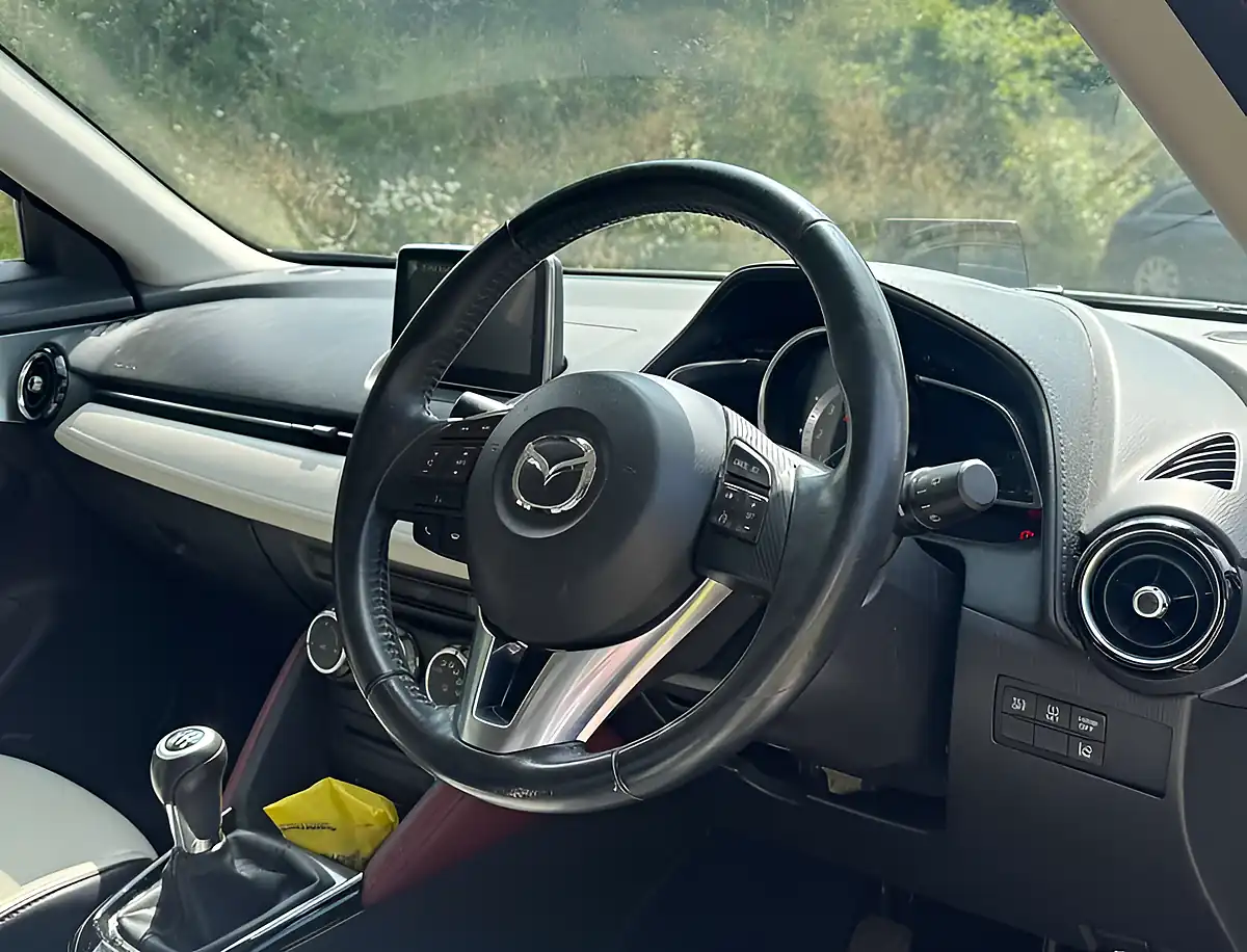 Used 2016 Mazda CX-3 Sport Nav Snowflake White - Interior and Exterior details 10
