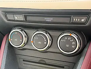 Used 2016 Mazda CX-3 Sport Nav Snowflake White - Interior and Exterior details 15