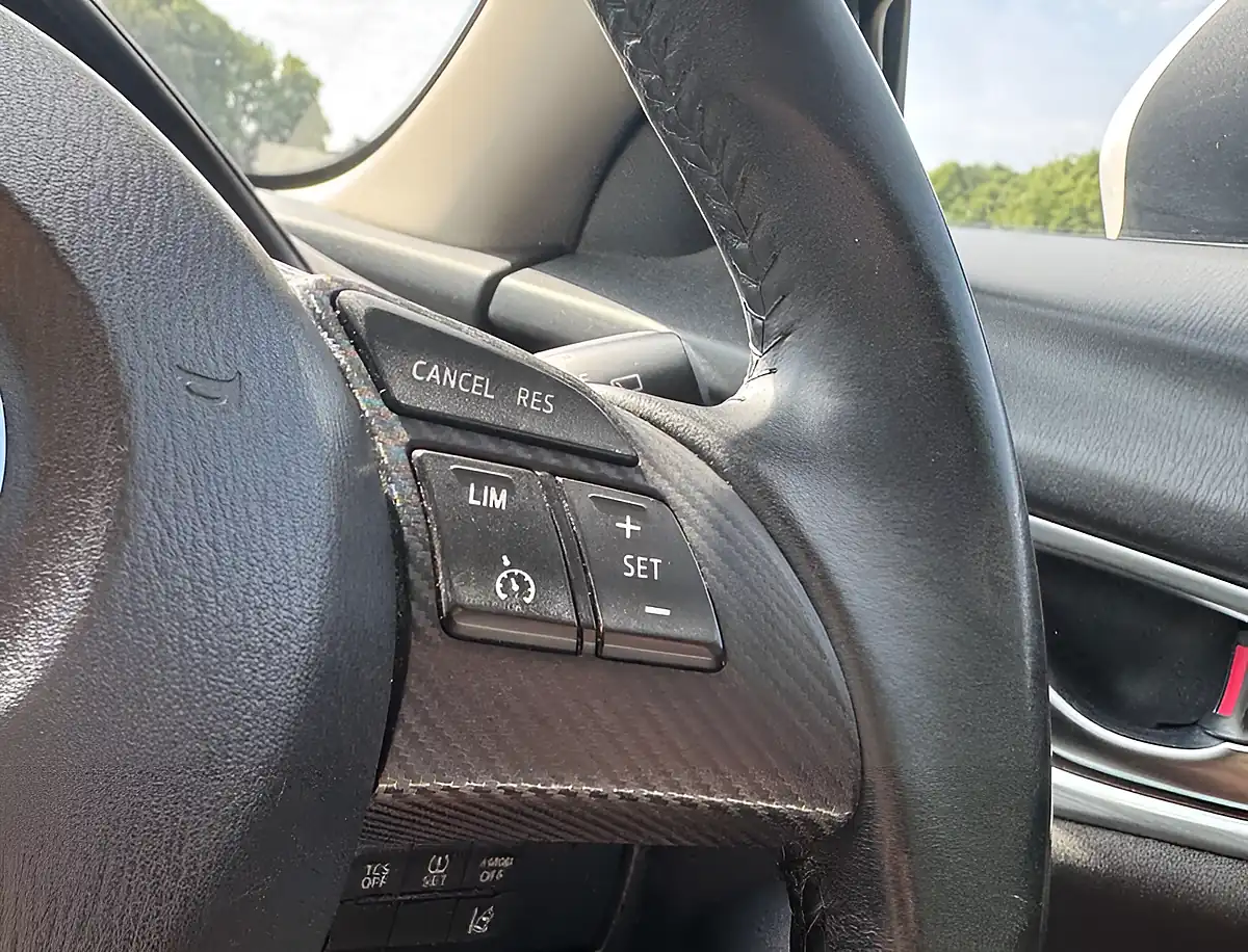 Used 2016 Mazda CX-3 Sport Nav Snowflake White - Interior and Exterior details 17