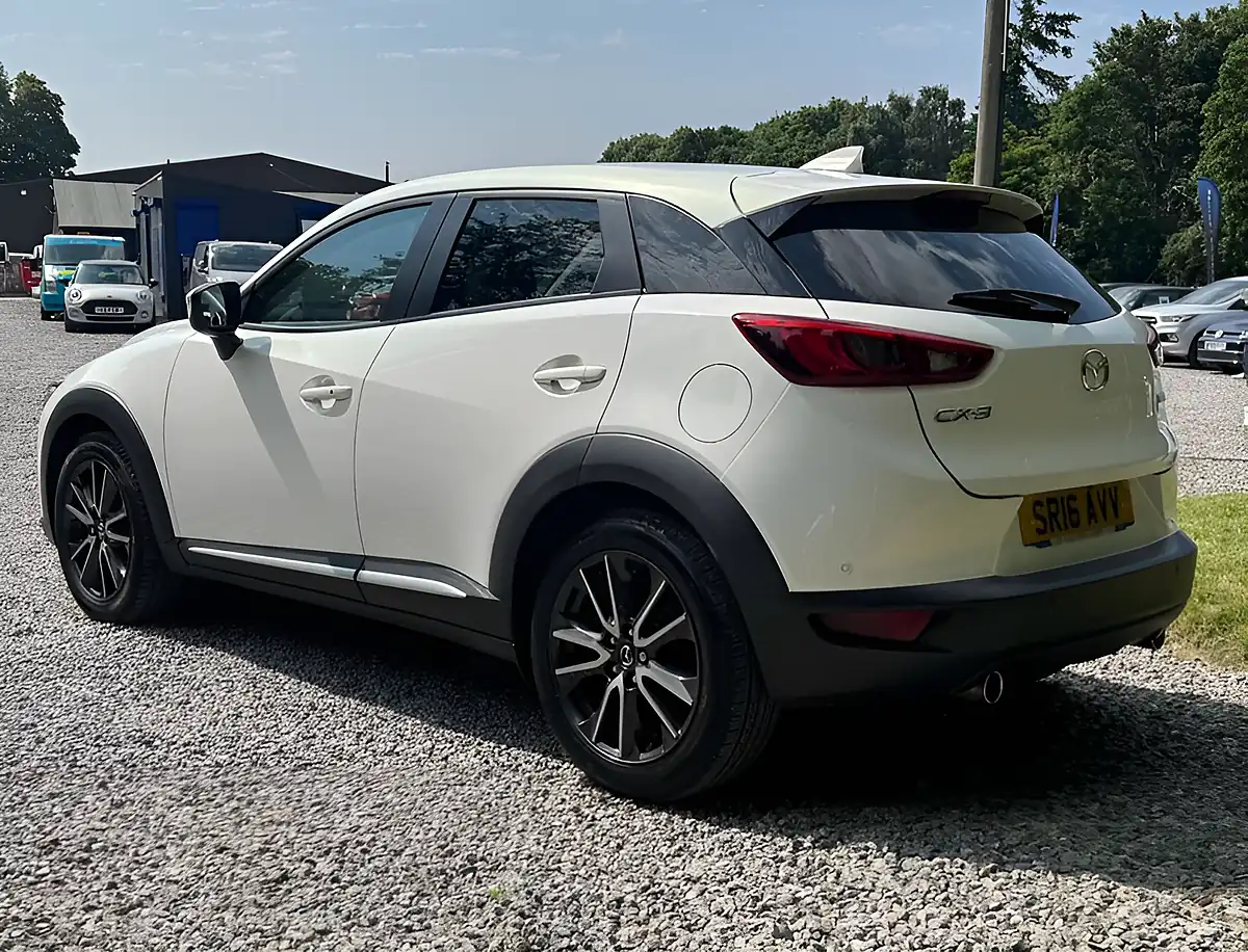 Used 2016 Mazda CX-3 Sport Nav Snowflake White - Interior and Exterior details 5