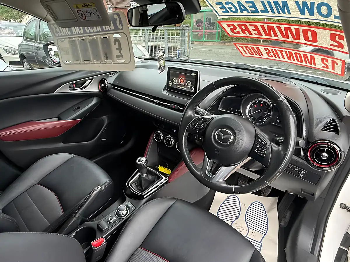 Used 2016 Mazda CX-3 Sport Nav White - Interior and Exterior details 10