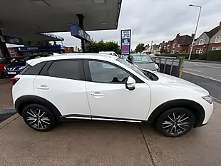 Used 2016 Mazda CX-3 Sport Nav White - Interior and Exterior details 2