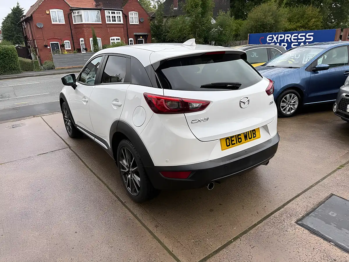 Used 2016 Mazda CX-3 Sport Nav White - Interior and Exterior details 5