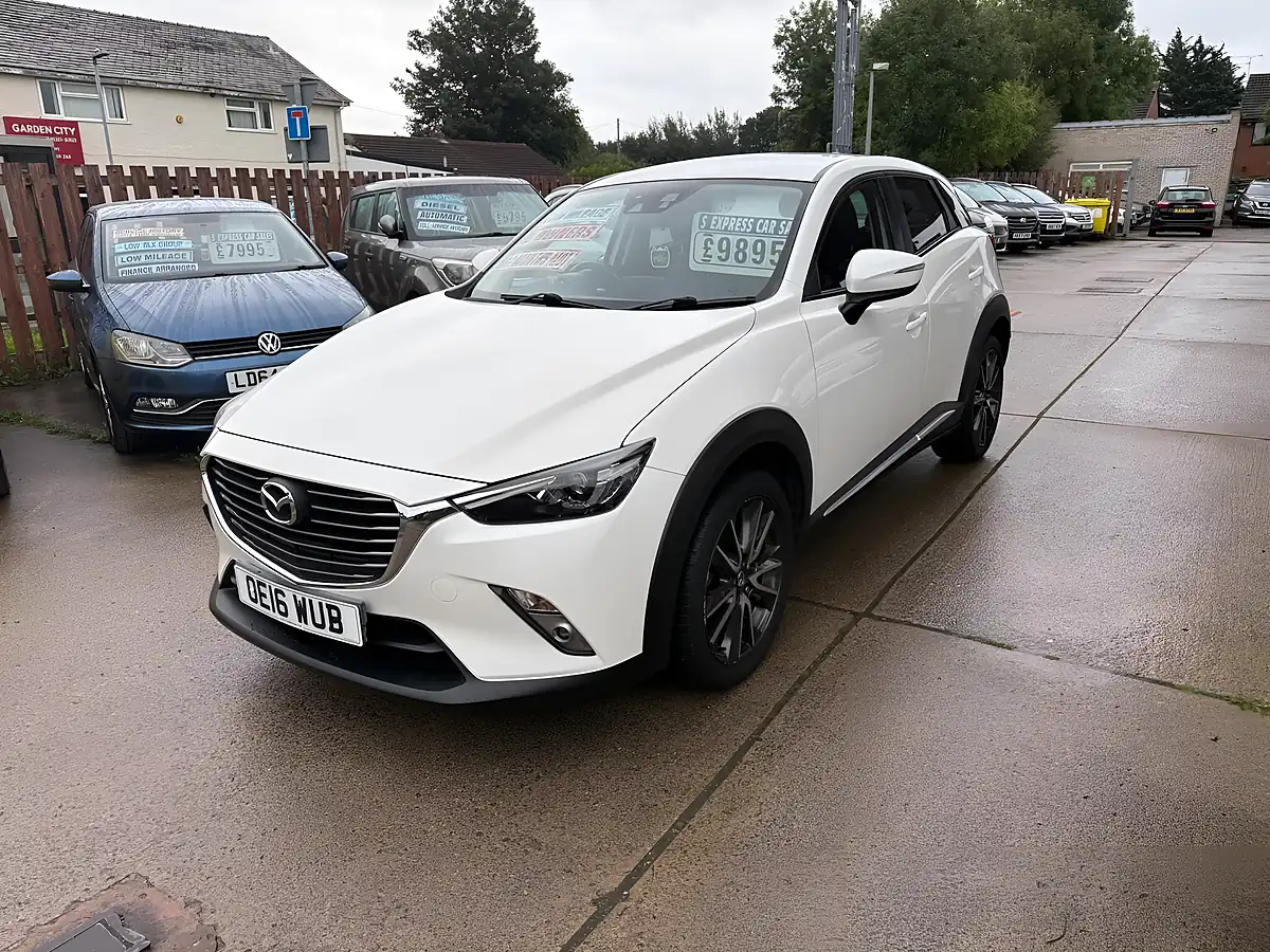 Used 2016 Mazda CX-3 Sport Nav White - Interior and Exterior details 7