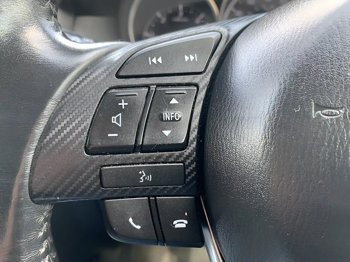 Used 2016 Mazda CX-5 Se-L Nav Blue - Interior and Exterior details 14