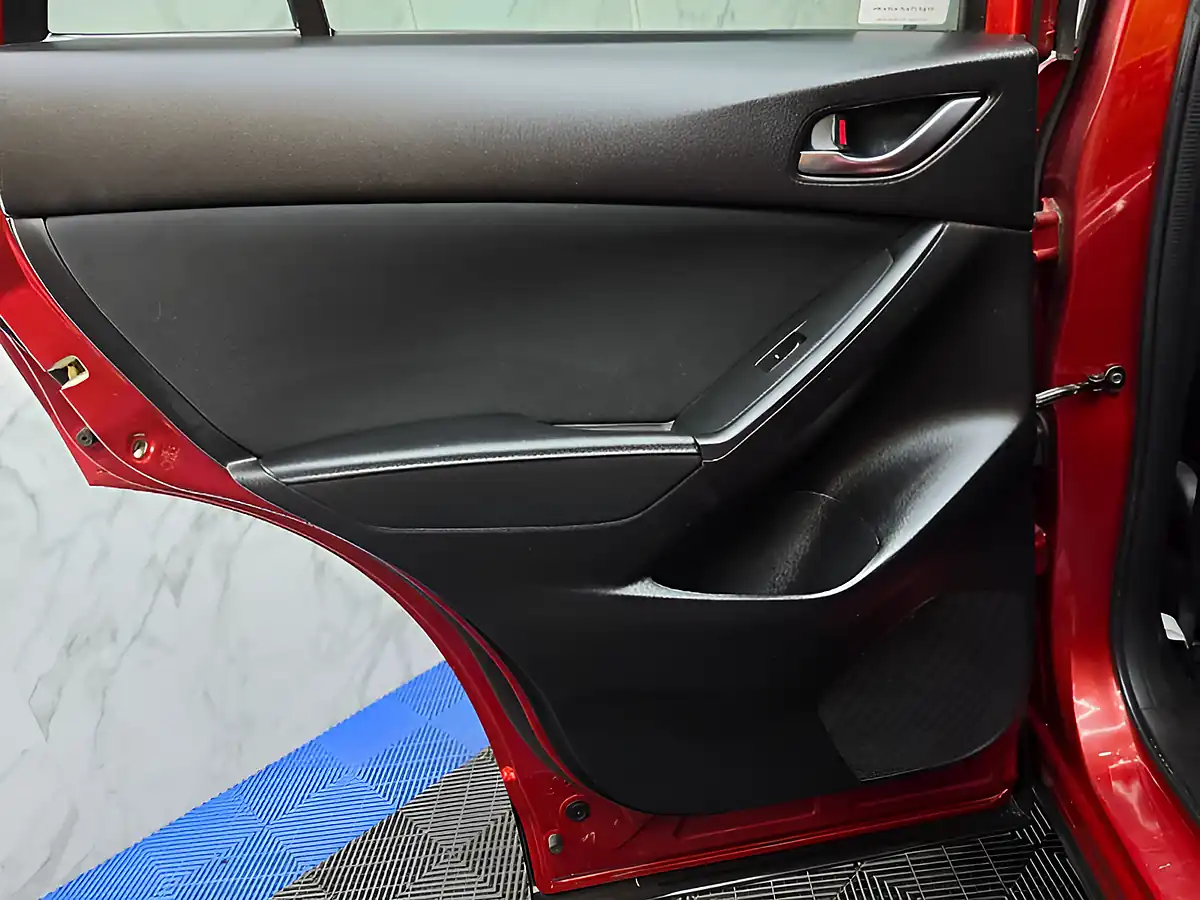 Used 2016 Mazda CX-5 Se-L Nav Red - Interior and Exterior details 18