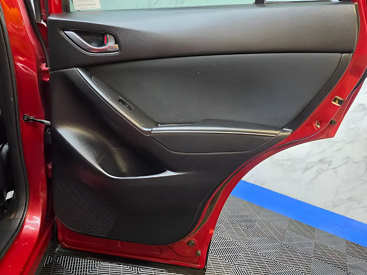 Used 2016 Mazda CX-5 Se-L Nav Red - Interior and Exterior details 19