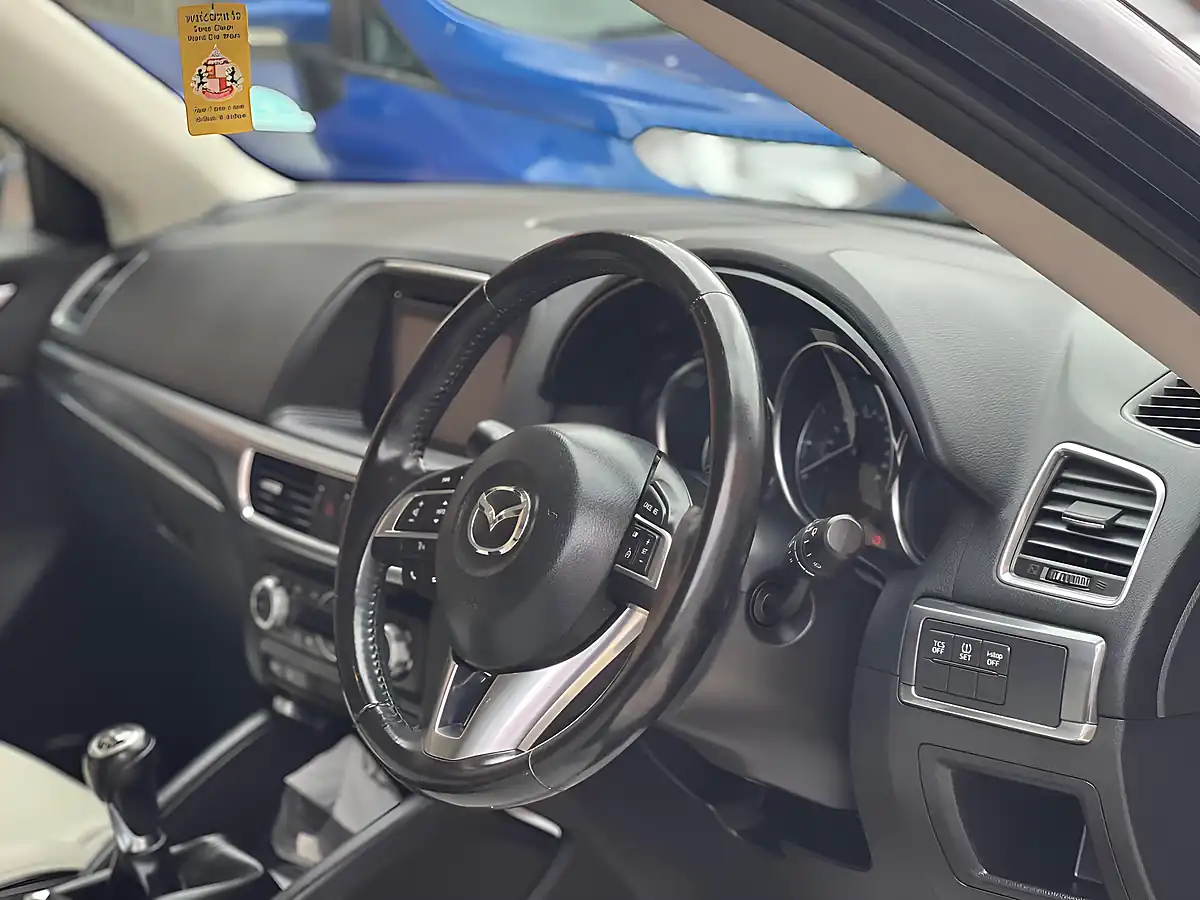 Used 2016 Mazda CX-5 Sport Nav Black - Interior and Exterior details 14