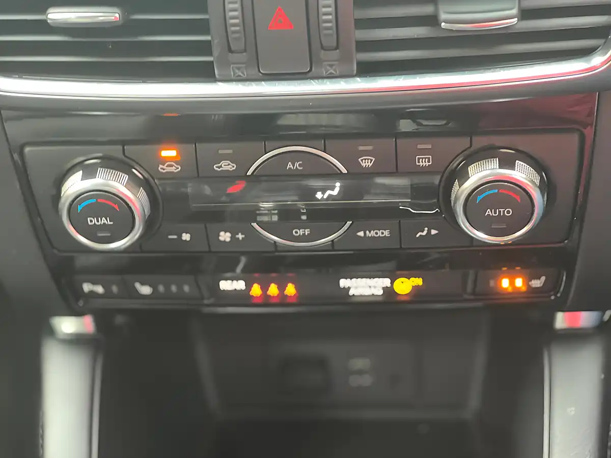 Used 2016 Mazda CX-5 Sport Nav Blue - Interior and Exterior details 20