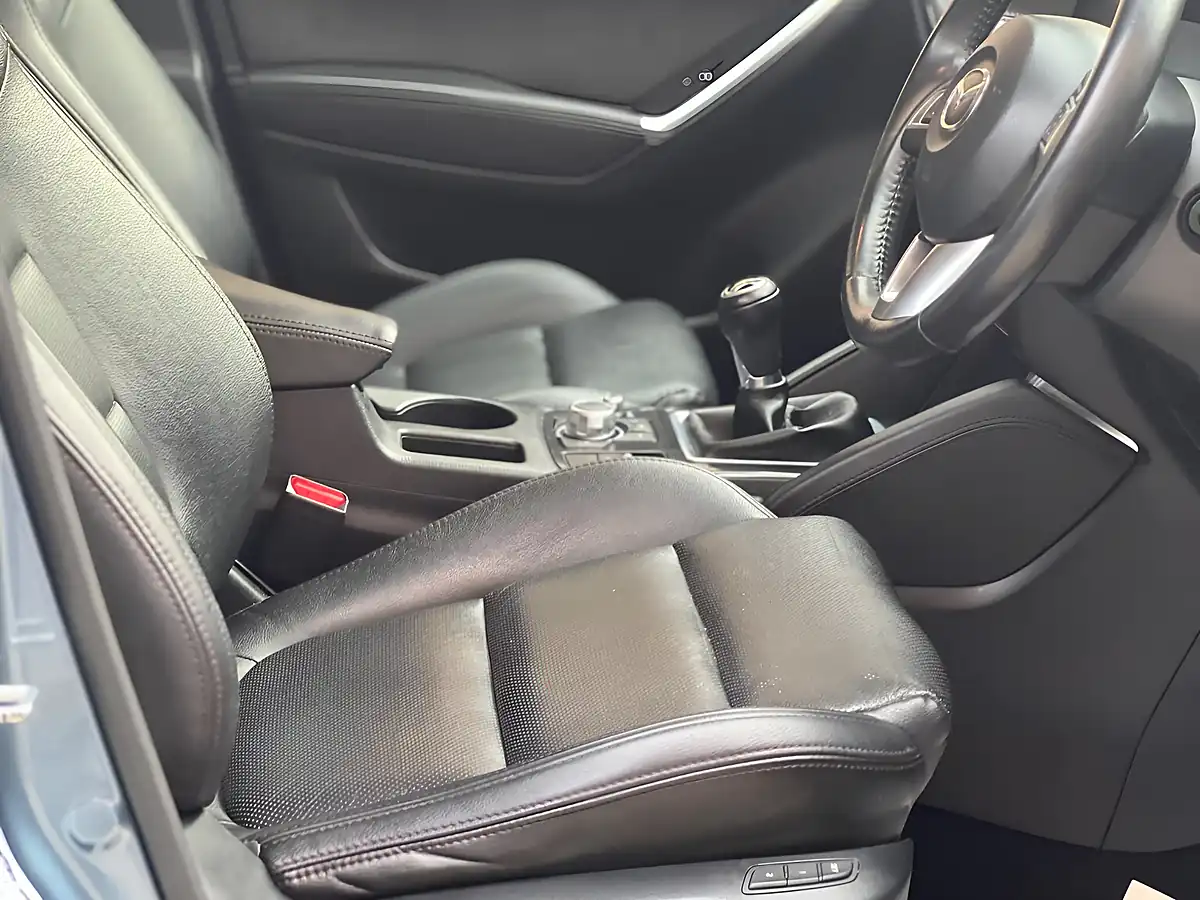 Used 2016 Mazda CX-5 Sport Nav Blue - Interior and Exterior details 9