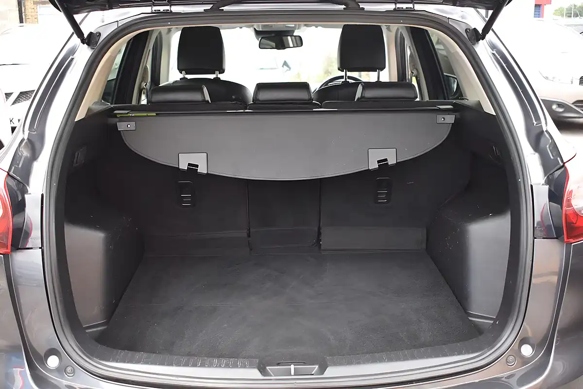 Used 2016 Mazda CX-5 Sport Nav Grey - Interior and Exterior details 10