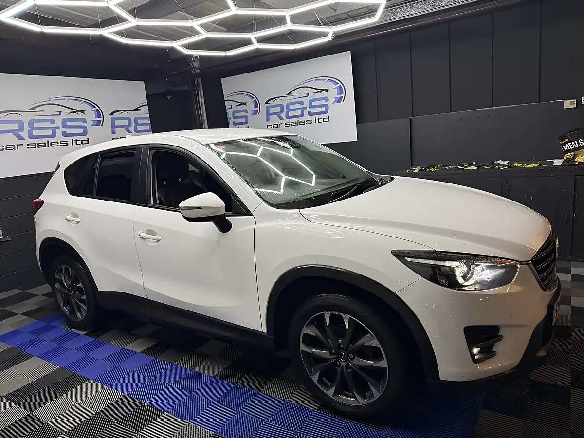 Used 2016 Mazda CX-5 Sport Nav White - Interior and Exterior details 3