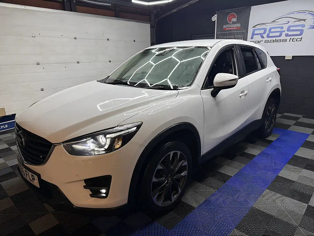 Used 2016 Mazda CX-5 Sport Nav White - Interior and Exterior details 6