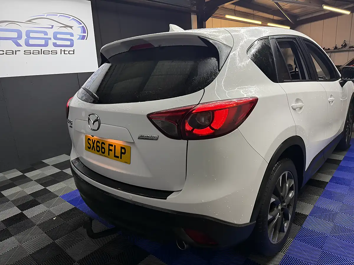 Used 2016 Mazda CX-5 Sport Nav White - Interior and Exterior details 9