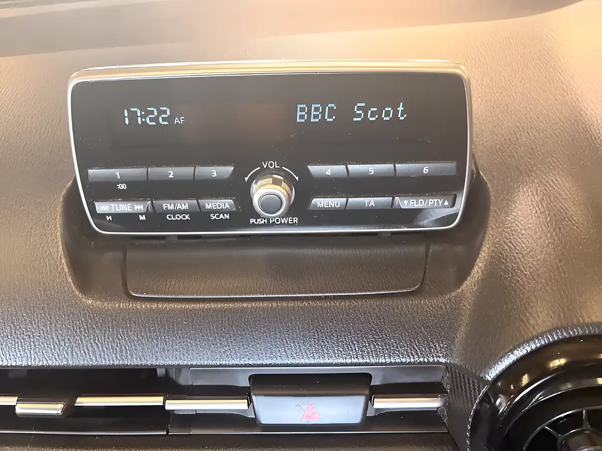 Used 2016 Mazda Mazda2 Se Blue - Interior and Exterior details 18