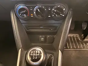 Used 2016 Mazda Mazda2 Se Blue - Interior and Exterior details 19