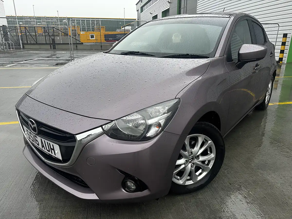 Used 2016 Mazda Mazda2 Se-L Purple - Interior and Exterior details 3