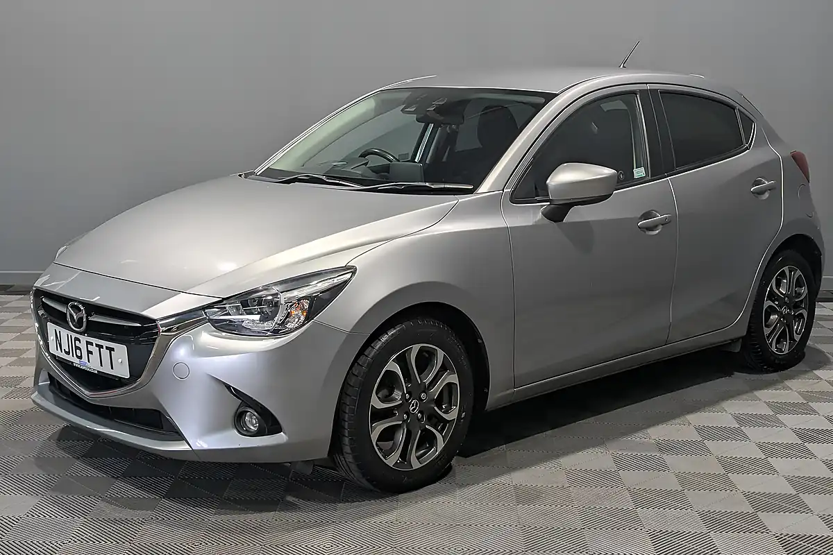 Used 2016 Mazda Mazda2 Sport Nav Silver - Interior and Exterior details 4