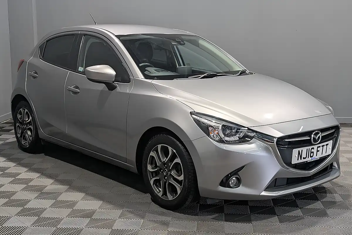 Used 2016 Mazda Mazda2 Sport Nav Silver - Interior and Exterior details 6
