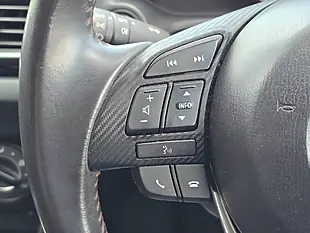 Used 2016 Mazda Mazda3 Se Grey - Interior and Exterior details 16