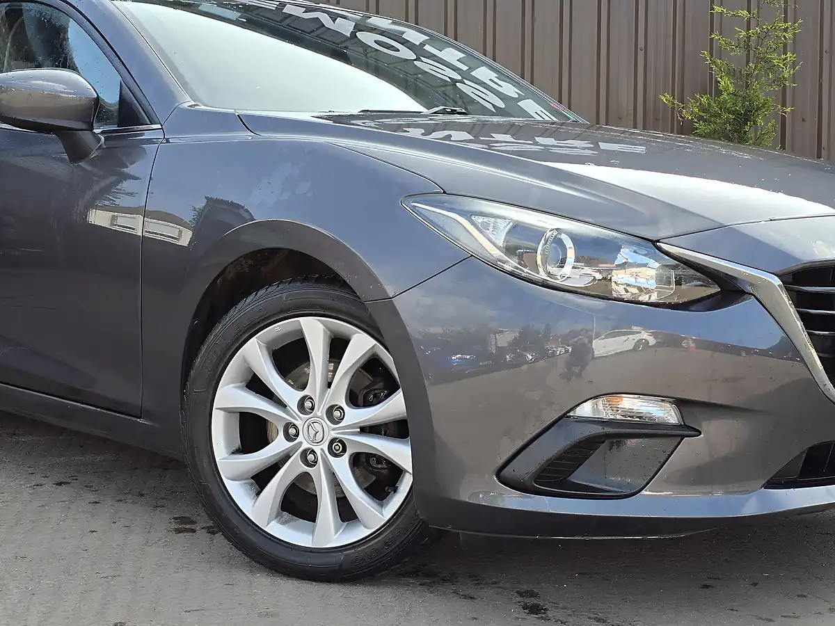 Used 2016 Mazda Mazda3 Se Grey - Interior and Exterior details 2