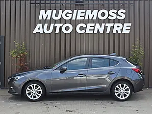 Used 2016 Mazda Mazda3 Se Grey - Interior and Exterior details 4