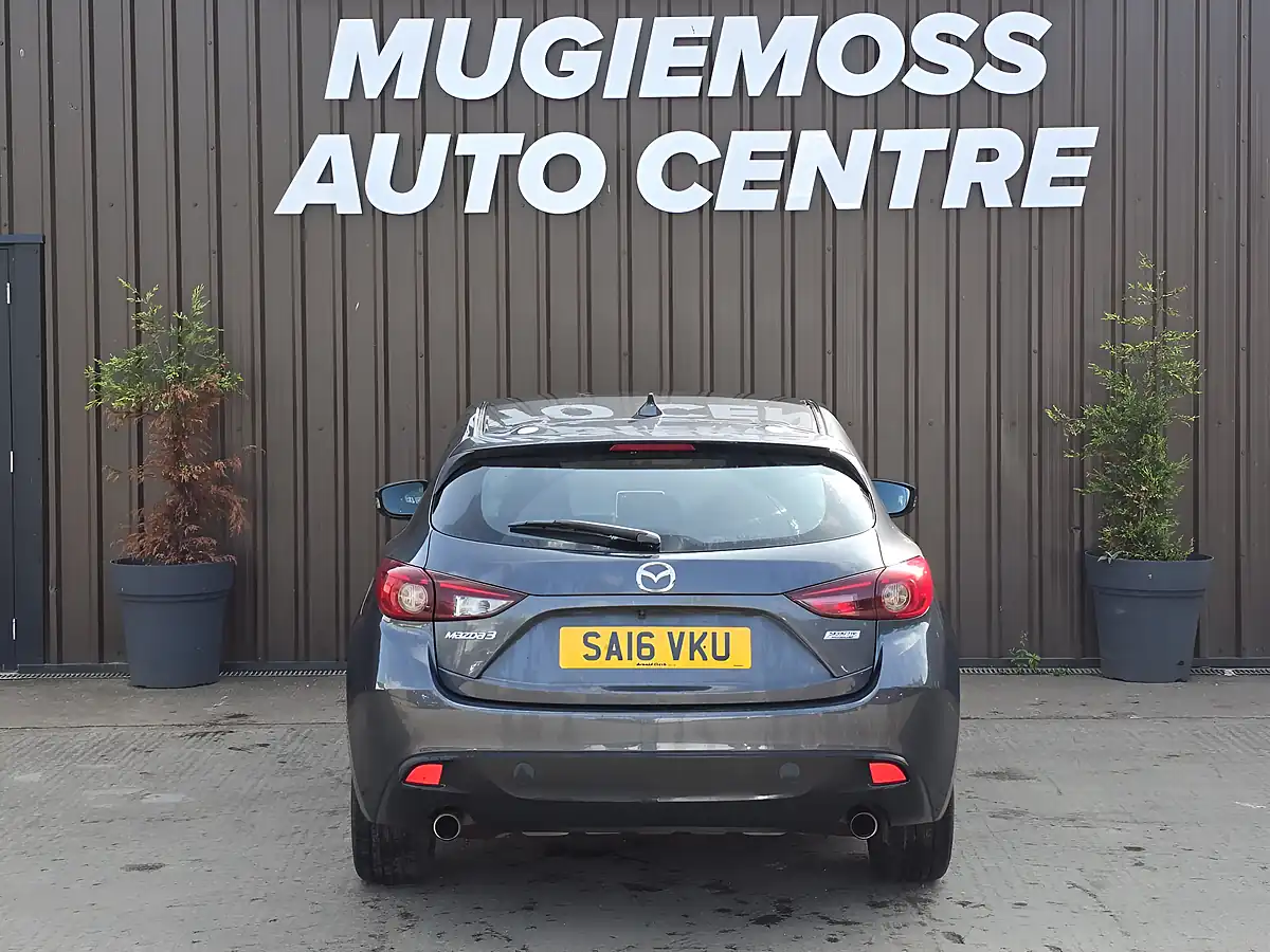 Used 2016 Mazda Mazda3 Se Grey - Interior and Exterior details 5