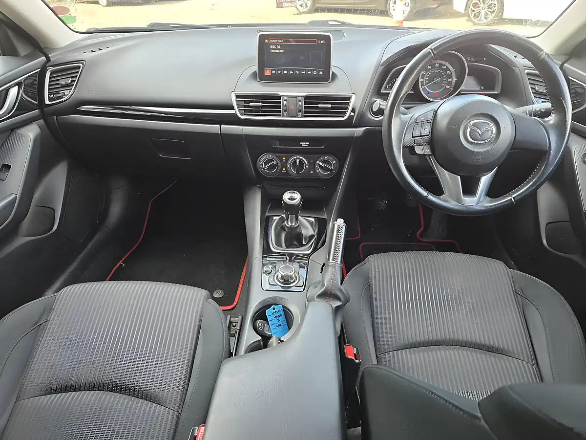 Used 2016 Mazda Mazda3 Se Grey - Interior and Exterior details 6