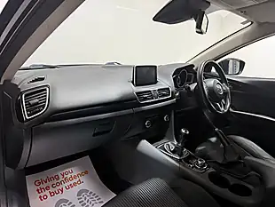 Used 2016 Mazda Mazda3 Se-L Nav Blue Reflex - Interior and Exterior details 12