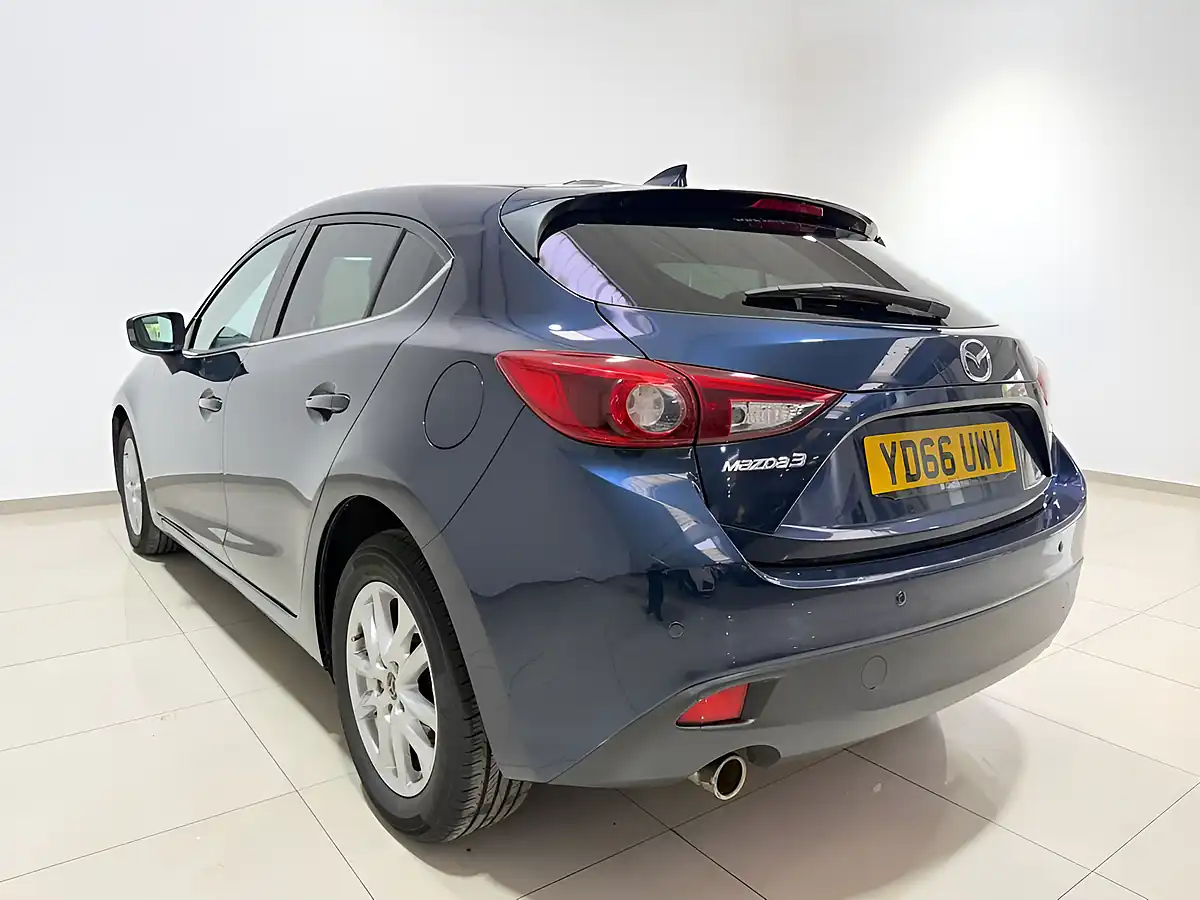 Used 2016 Mazda Mazda3 Se-L Nav Blue Reflex - Interior and Exterior details 6