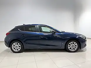 Used 2016 Mazda Mazda3 Se-L Nav Blue Reflex - Interior and Exterior details 9