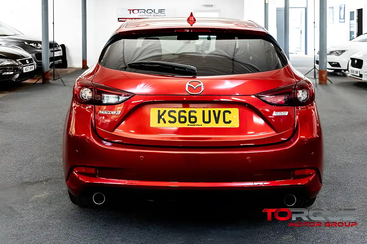 Used 2016 Mazda Mazda3 Se-L Nav Red - Interior and Exterior details 16