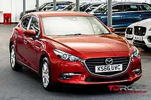 Used 2016 Mazda Mazda3 Se-L Nav Red - Interior and Exterior details 3