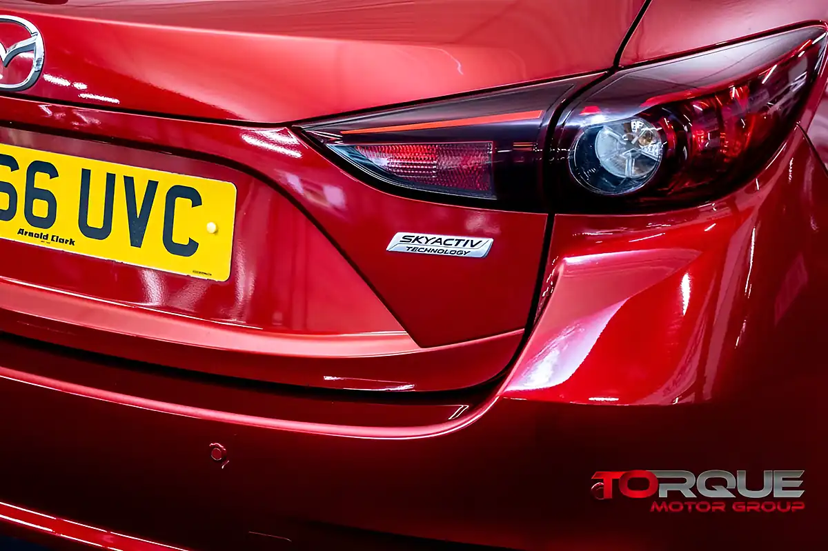 Used 2016 Mazda Mazda3 Se-L Nav Red - Interior and Exterior details 7