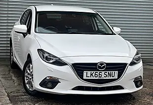 Used 2016 Mazda Mazda3 Se-L White - Interior and Exterior details 10
