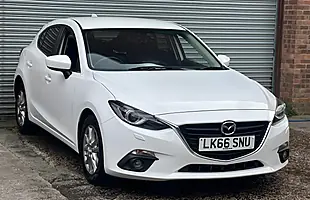 Used 2016 Mazda Mazda3 Se-L White - Interior and Exterior details 3