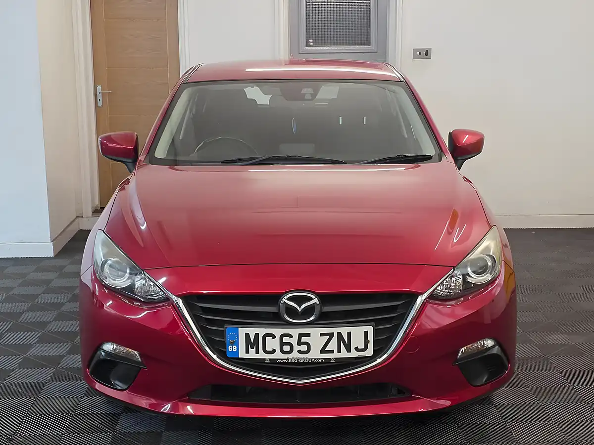 Used 2016 Mazda Mazda3 Se Nav Red - Interior and Exterior details 2