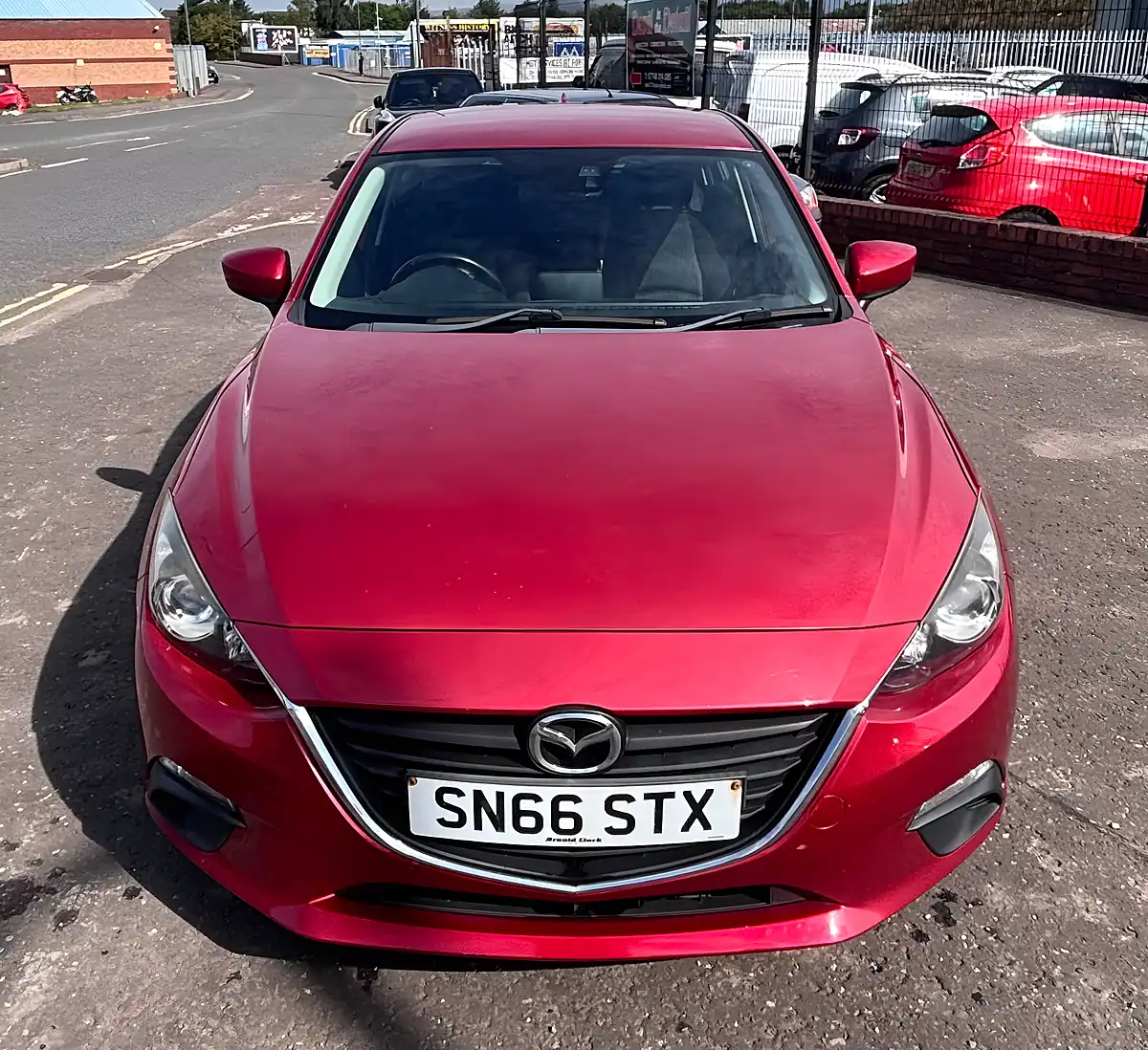 Used 2016 Mazda Mazda3 Se Nav Red - Interior and Exterior details 6