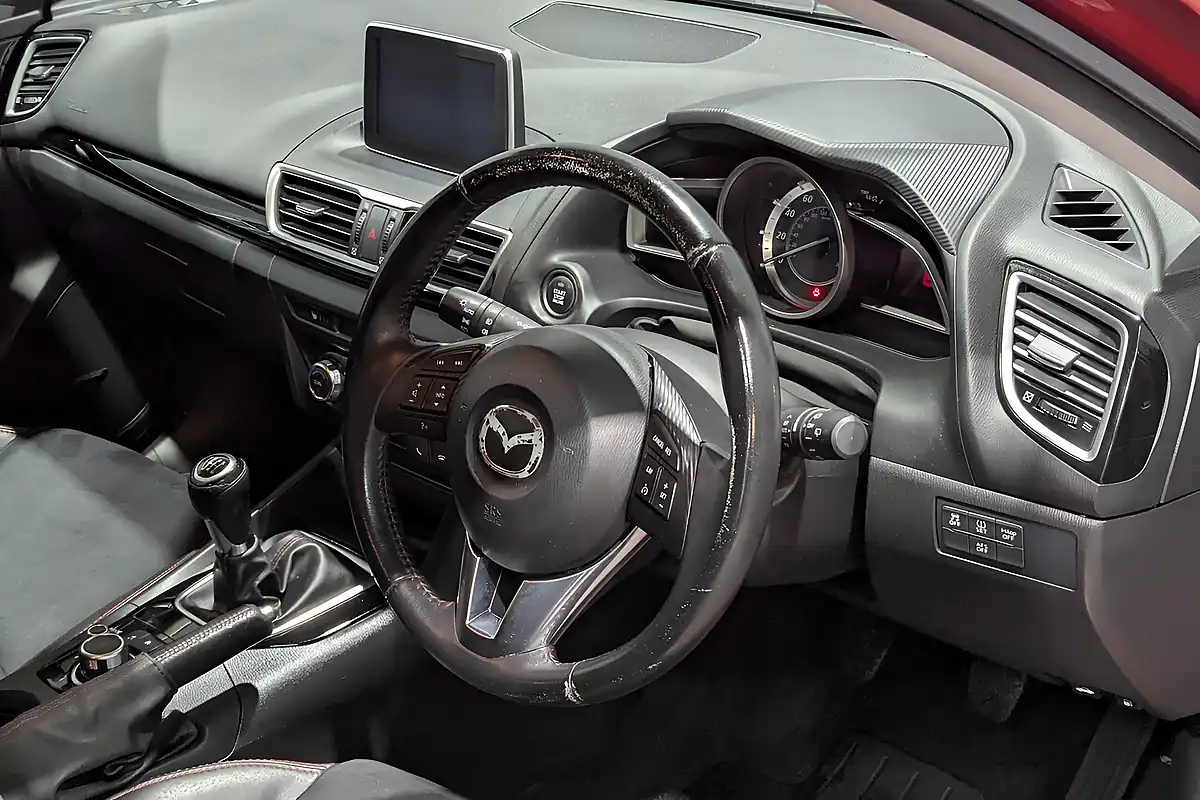 Used 2016 Mazda Mazda3 Sport Black Red - Interior and Exterior details 2