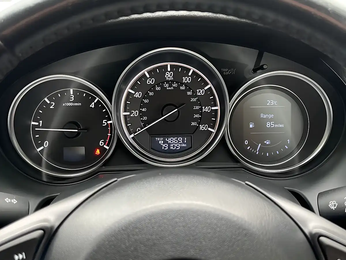 Used 2016 Mazda MAZDA6 Sport Nav Blue - Interior and Exterior details 6