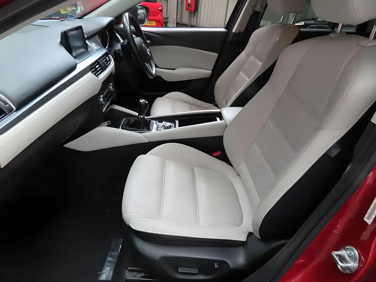 Used 2016 Mazda Mazda6 Sport Nav Tourer Red - Interior and Exterior details 8
