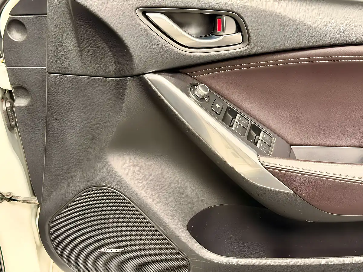 Used 2016 Mazda Mazda6 Sport Nav White - Interior and Exterior details 13