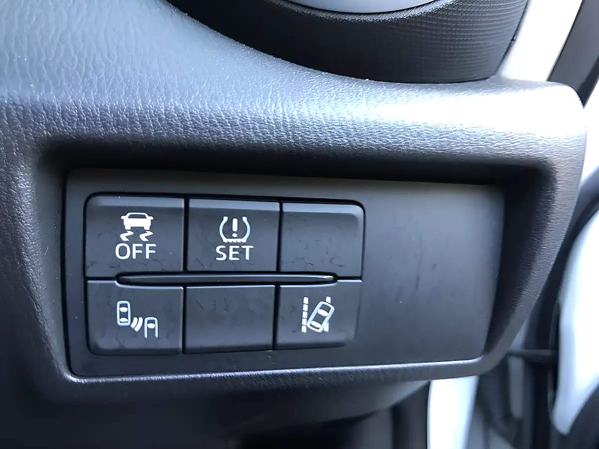 Used 2016 Mazda MX-5 Sport Nav Silver - Interior and Exterior details 16