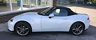 Used 2016 Mazda MX-5 Sport Nav Silver - Interior and Exterior details 18